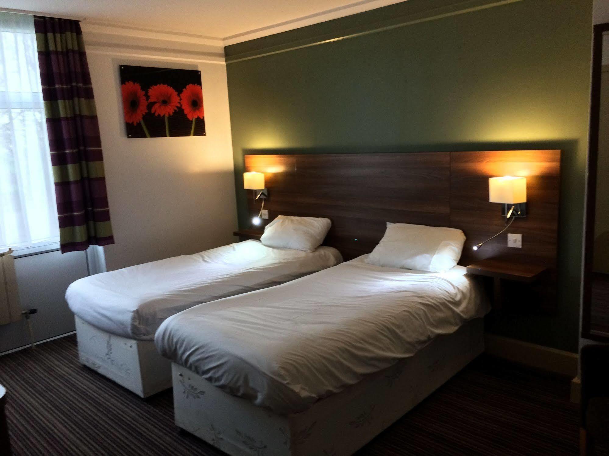 Yorkshire Gateway Hotel South Milford Exteriör bild